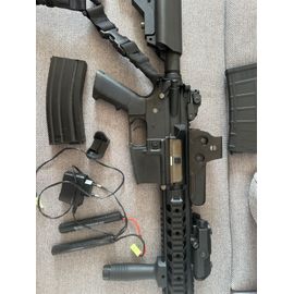 Airsoft Cybergun M4 Aeg 1.1 Joule