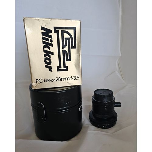 Nikon PC-Nikkor 28mm f3,5