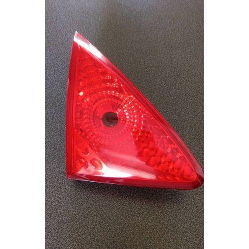 Feu Arrière Hayon Gauche Peugeot 3008 Référence 26030104