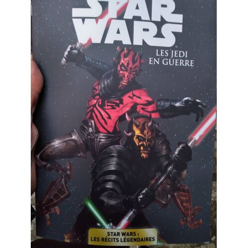 Livres Star Wars Les Jedi En Guerre Légendes Bandes Dessinées Bc Comics Tome 2