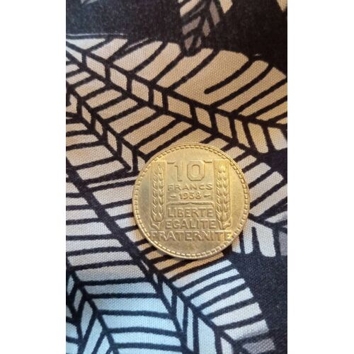 Vend Pièce De Dix Francs 1938