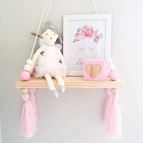 Étagère murale flottante nordique ¿ Élégante étagère pivotante en bois pour chambre de fille ¿ Décoration violette et rose