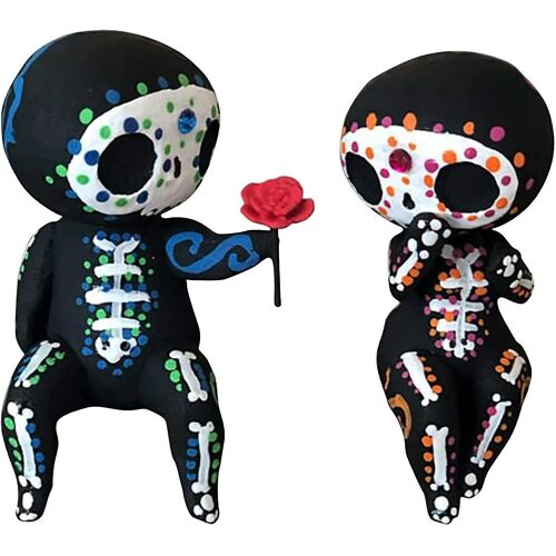 Statues de couple en forme de crâne en sucre faites à la main ¿ Décoration unique en résine pour la fête des mères, les amoureux du gothique et les objets de collection mignons