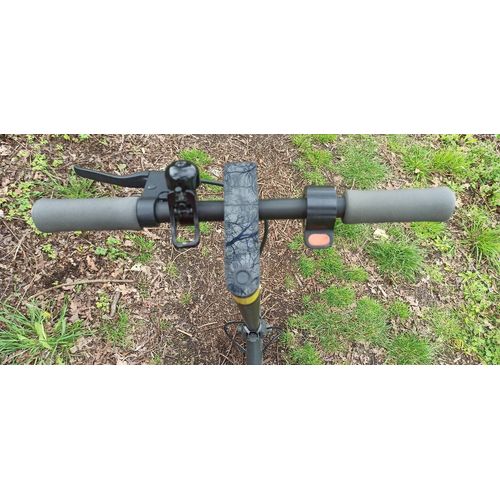 Trottinette Électrique Xiaomi Essentiel