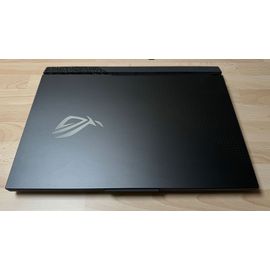 Asus Rog Strix G17 G713PI-LL066W - 17.3" AMD Ryzen 9 7845HX - 3 Ghz - Ram 32 Go - SSD 1 To