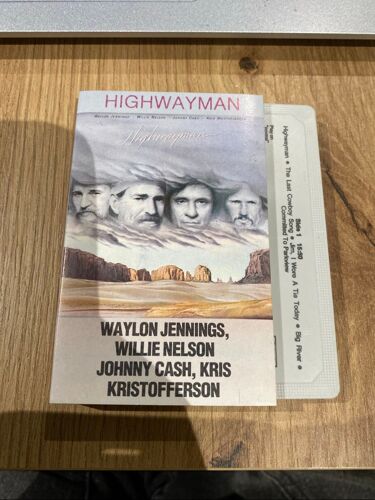 Waylon Jennings, Willie Nelson, Johnny Cash, Kris Kristofferson Highwayman Cassette Audio