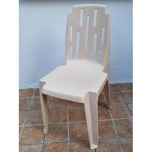 Chaise Aposapossambaaposapos Design Par Henry Massonnet Beige