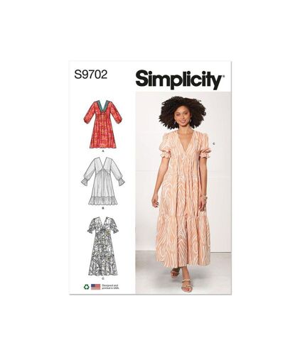 Patron Simplicity 9702 - Robe