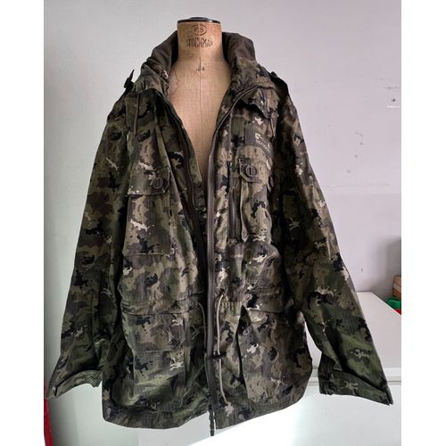 Blouson De Chasse Avec Capuche Solognac Xxl Taille : Xxl Marque : Décathlon Couleur : Vert Camouflage Largeur : 67 Cm, Hauteur 80 Cm, Matière : 65% Coton, 35% Polyester, Doublure 100% Coton,