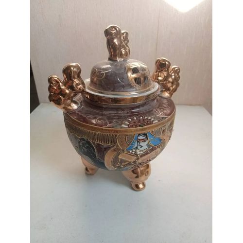 diffuseur de parfum en porcelaine du japon hauteur 17 cm x 13 cm