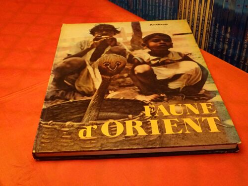 Faune D' Orient . . Artima . Volume Huit . .