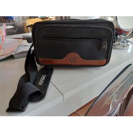 Appareil photo Minolta 500 si avec 2 zooms : AF 70-210mm et 0.5m/1.6ft + sacoche de rangement marque fotima