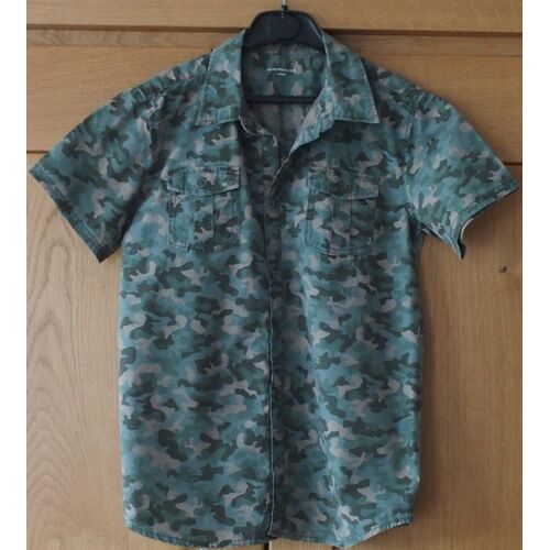 Chemise Neuve 14 Ans Manche Courte Motif Camouflage