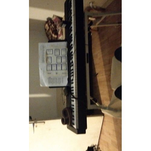 Clavier Yamaha P145