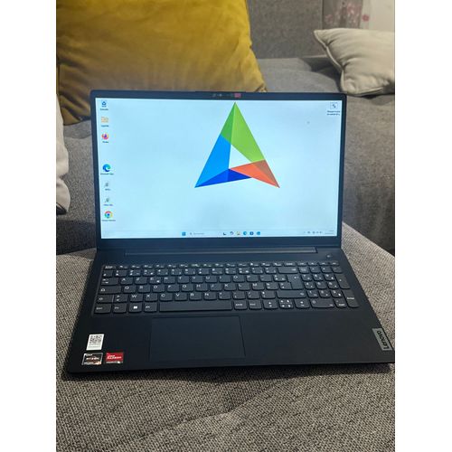 Lenovo V15 G4 AMN 82YU - 15.6" AMD Ryzen 3 - Ram 8 Go - DD 240 Go
