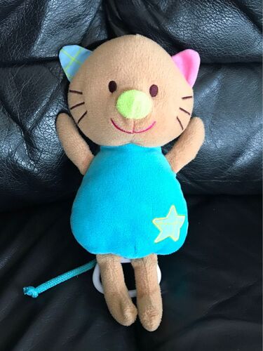 Doudou Musical Chat Bleu Kikou Nez Vert Oreille Rose Etoile Verte 25cm
