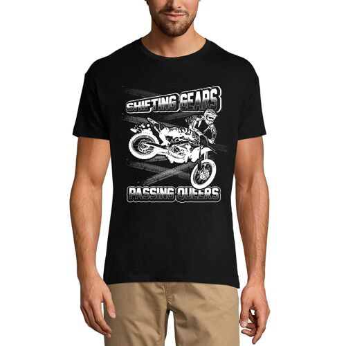Homme Tee-Shirt Changement De Vitesse : Passer Les Pédés - Les Amoureux De La Moto - Shifting Gears Passing Queers - Motorcycle Lovers - T-Shirt Graphique Éco-Responsable Vintage Cadeau Nouveauté