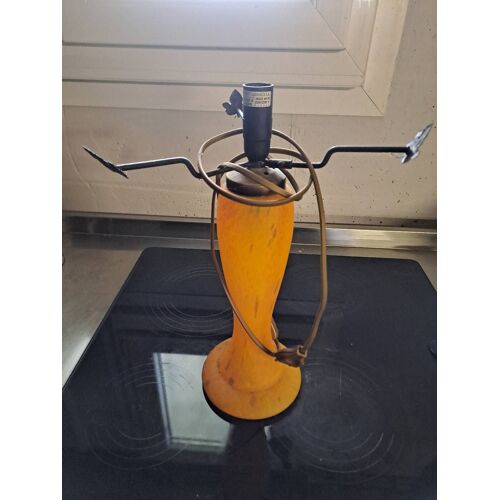Pied De Lampe