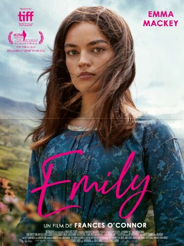 Emily - Véritable Affiche De Cinéma Pliée - Format 40x60 Cm - De Frances O'connor Avec Emma Mackey, Fionn Whitehead, Oliver Jackson-Cohen, Alexandra Dowling, Gemma Jones, Adrian Dunbar - 2023