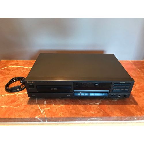 Lecteur Technics compact disc player SL-PG200A sans télécommande 