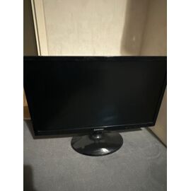 Samsung LT24C300EW - 24"