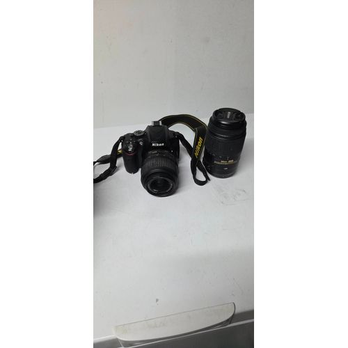 Nikon D3100 14.2 Mpix + Objectif 18-55mm + Objectif 55-300mm - Noir