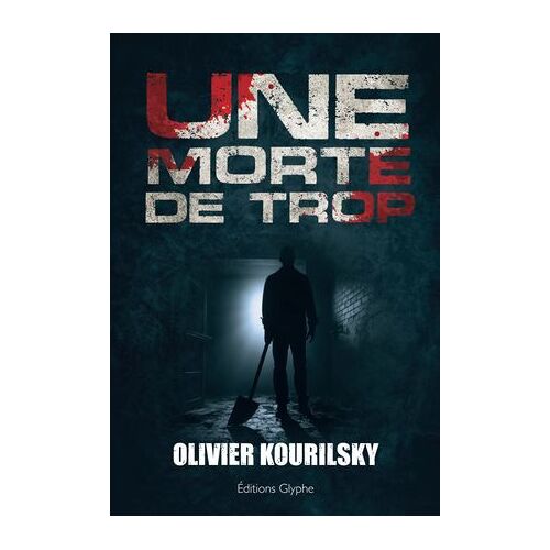 Une Morte De Trop