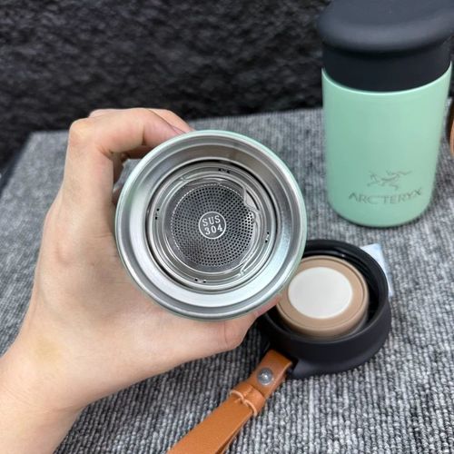 Arc Teryx Thermos Tasse Isotherme Theiere Poche Tasse Mini Petite Fille Hommes Et Femmes Tasse À Eau Portable Mignon Thermos Tasse Voiture 300ml