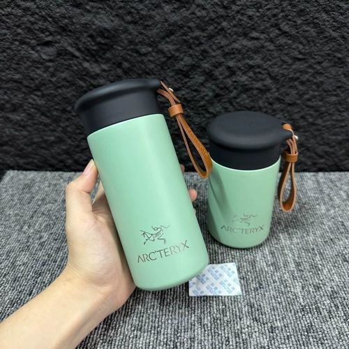 Arc Teryx Thermos Tasse Isotherme Theiere Poche Tasse Mini Petite Fille Hommes Et Femmes Tasse À Eau Portable Mignon Thermos Tasse Voiture 200ml