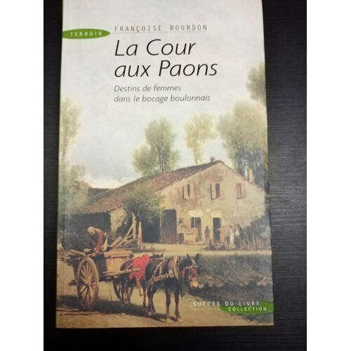 La Cour Aux Paons