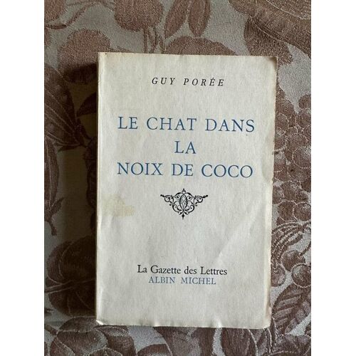 Le Chat Dans La Noix De Coco
