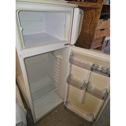 Réfrigérateur frigo