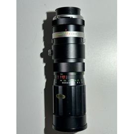 Objectif auto-zoom Soligor 1 :4,5 f=90-230 mm + lentille skylight 59 mm+ étui + poignée