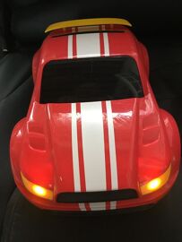 Grosse voiture télécommandée 1 er âge - son et lumiere