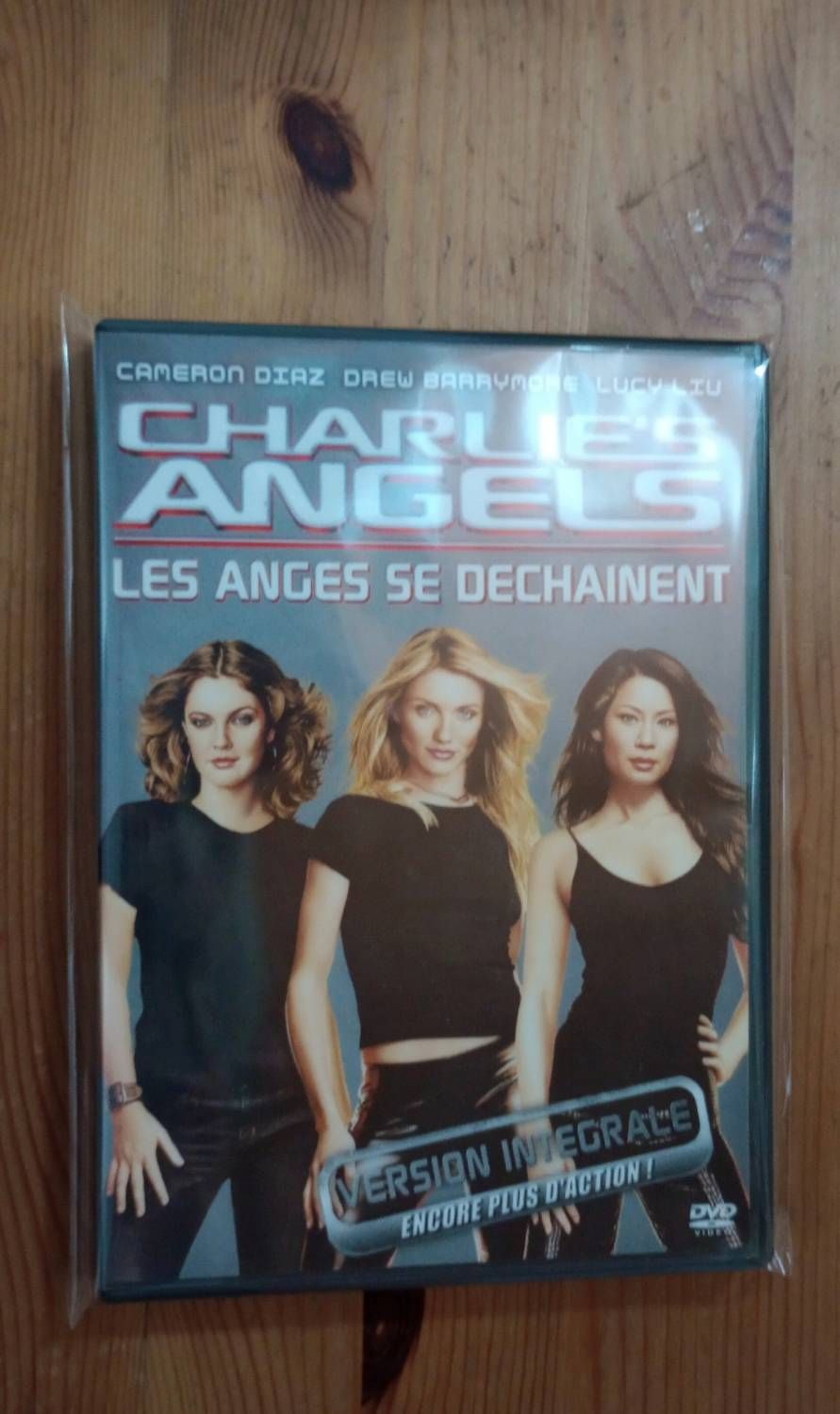 Charlie S Angels Les Anges Se Dechainent pas cher - Meilleures offres  Soldes Hiver 2026, image size:891x1500