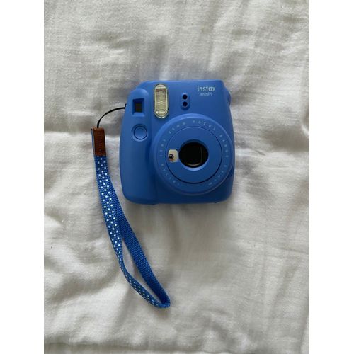 Polaroid instax mini 9