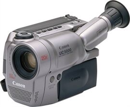 Caméscope Canon UC5000 8mm vidéo 22x optical zoom 4-80mm Hi-Fi stéréo