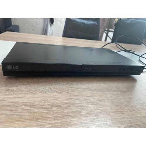 Lecteur blu-ray LG BP 120