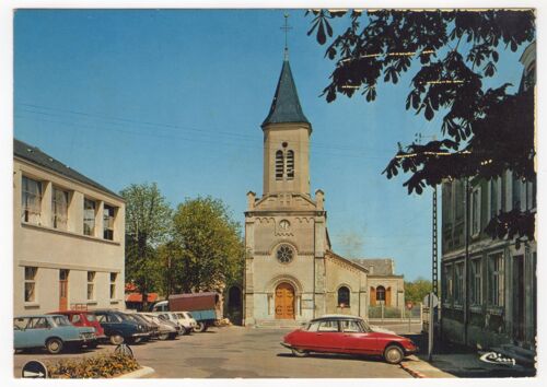 Carte Postale Montgeron (91) - Place De Rottembourg - L'église