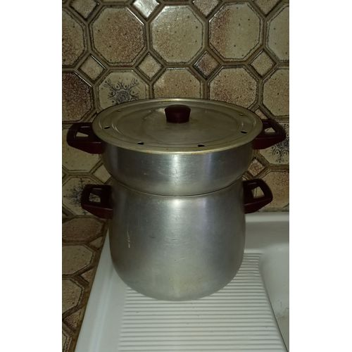 Combiné Couscoussier/  Couscoussière 8 Litres - Aluminium Et Poignées Marron En Bakélite - Dimensions : Hauteur Totale 31cm - Diamètre 23cm /24cm Env. - Tournus France ,Années 70'