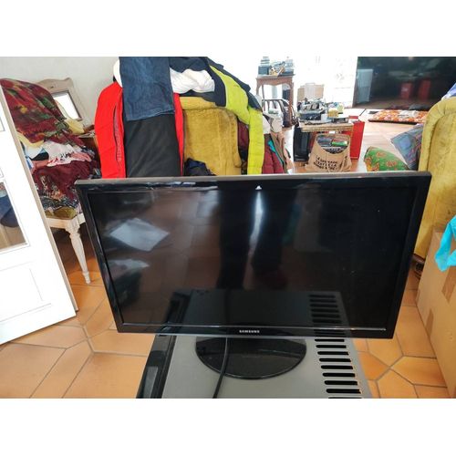 Samsung T24D310EW - 23.6"