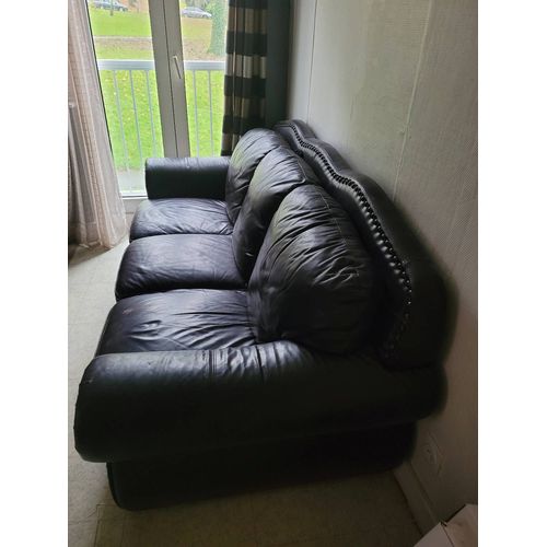 Canapé 3 Place + Deux Fauteuils.