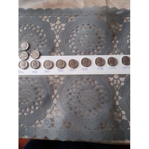 Lot De 12 Pieces De Five Cent De 1964 A 1984