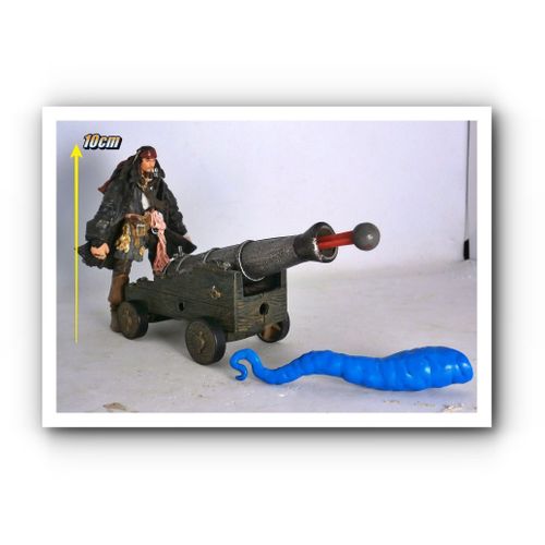 Figurines Pirates Des Caraïbes - Jack Sparrow Avec Le Canon Du Black Pearl Et La Tentacule De La Pieuvre - Zizzle Disney
