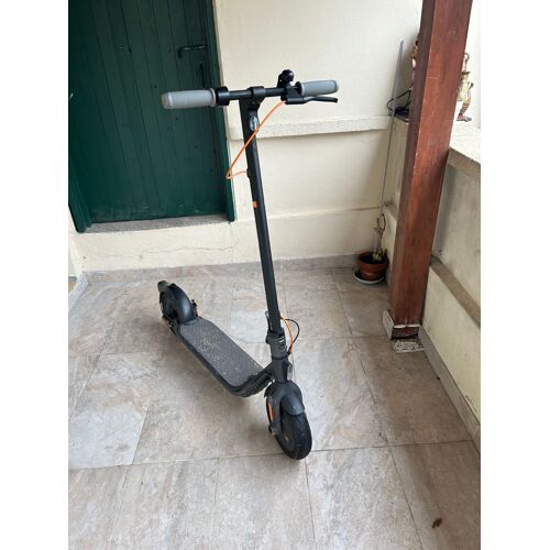 Trottinette Électrique Ninebot F30e Segway