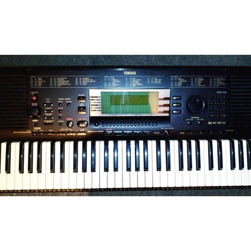 Clavier Arrangeur Yamaha Psr 730