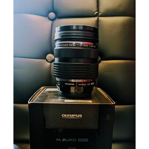 boitier Panasonic G9 + Objectif Olympus 12 40