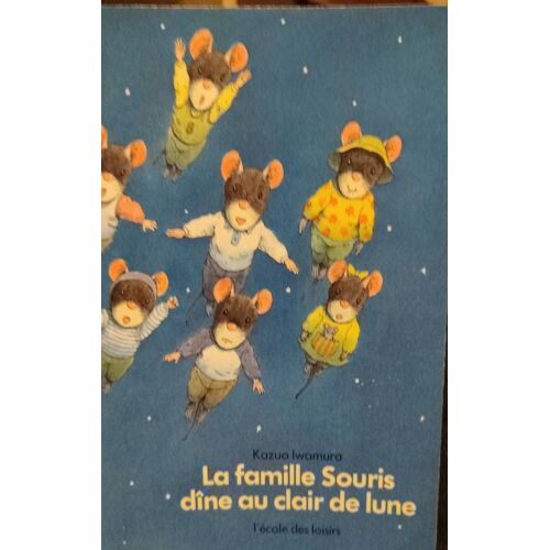 La Famille Souris Dîne Au Clair De Lune