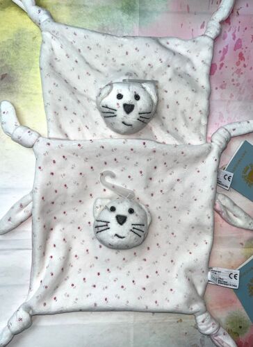 Doudou Chat Monoprix Plat Blanc Fleurs Roses - Lot De Deux Doudous Chats Jouets Bebes Naissance Doudoublure