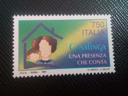 Timbre Italie Y T 2043 Le Travail De La Femme Au Foyer 1994 ( 190108 ) _ 1_